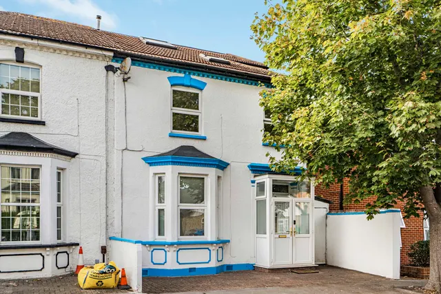 Cobden Road, London, SE25, photo 1