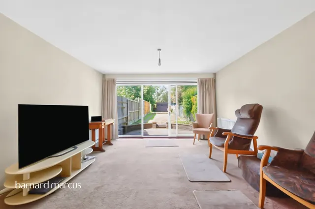 Collingwood Road, Sutton, SM1, photo 2