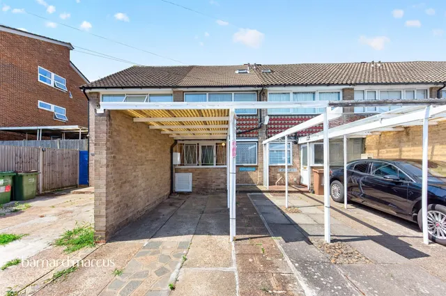 Collingwood Road, Sutton, SM1, photo 1