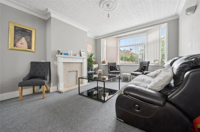 Avonlea Drive, Burnage, photo 3