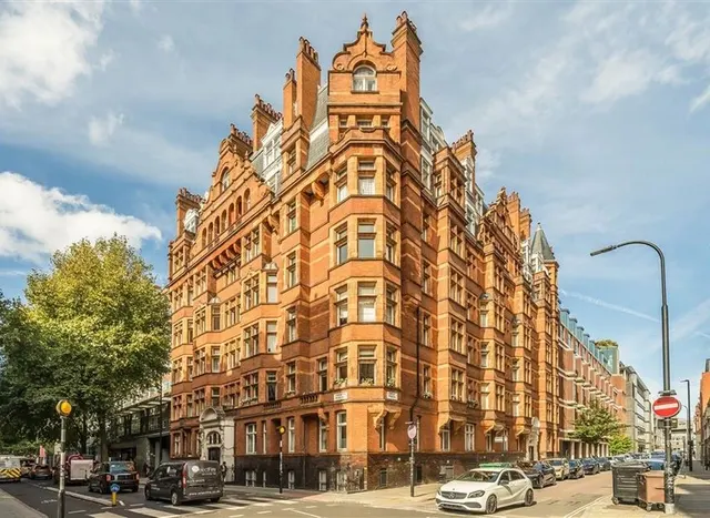 Torrington Place, Fitzrovia & Covent Garden, WC1E, photo 1