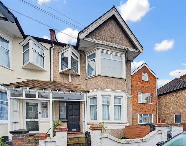 Drayton Bridge Road, Hanwell, photo 1