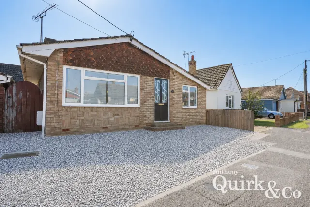 Norton Avenue, Canvey Island, SS8, photo 1