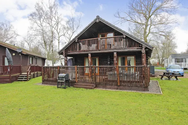 Sleaford Road, Tattershall, Lincoln, photo 1