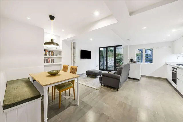Egbert Street, Primrose Hill, London, NW1 8LJ, photo 1