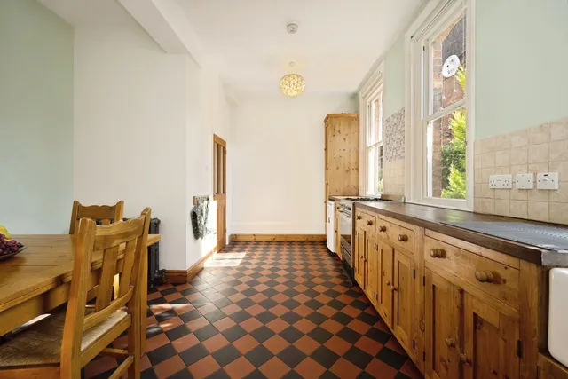 Bromham Road, Bedford, MK40, photo 3
