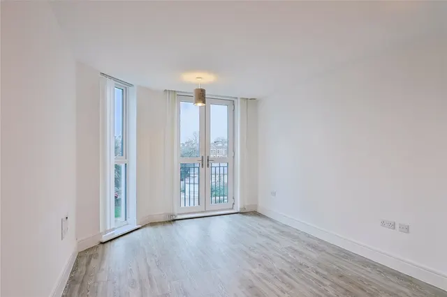 West Cliff Road, Bournemouth, BH2, photo 3
