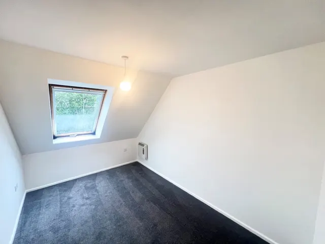 Avonmouth Road, Avonmouth, BS11, photo 3