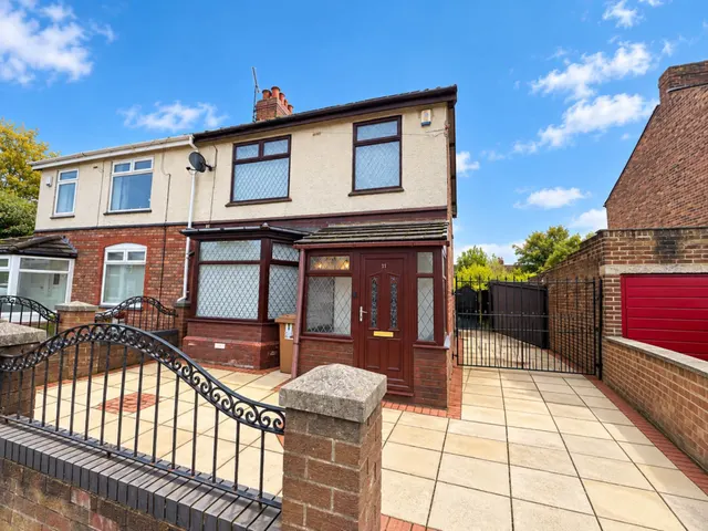 Ashurst Drive, St Helens, photo 1