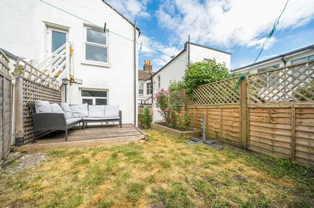 Crescent Road, Brighton, BN2, photo 2