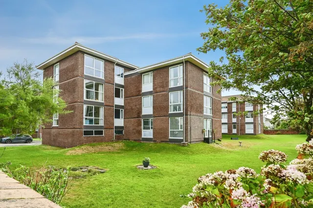 Channel Road, Blundellsands, L23, photo 1