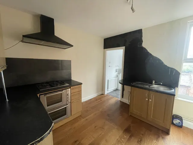 Portland Road, Hucknall, NG15, photo 2
