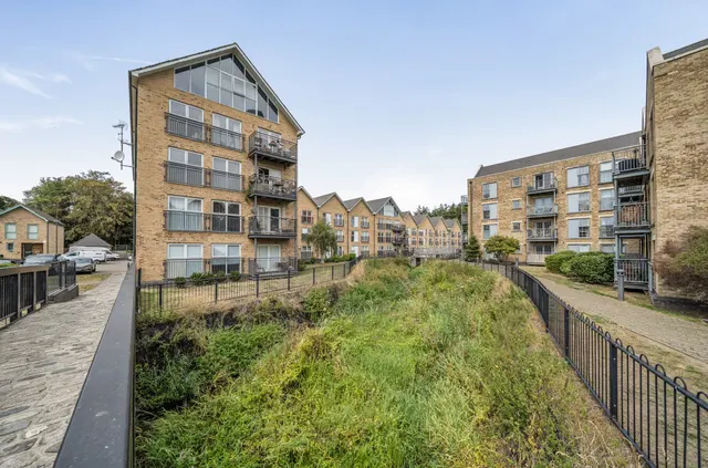 Esparto Way, South Darenth, DA4, photo 1