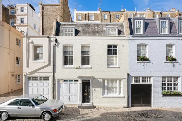 3 bedroom property, Eaton Mews North, Belgravia, SW1X