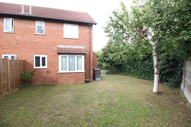 Wolsey Close, WORCESTER PARK, Surrey, Worcester Park, KT47EF, photo 1