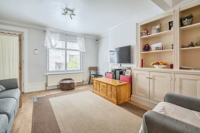London Road, Wallington, SM6, photo 3