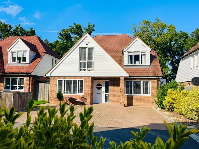 West Close, Polegate, photo 1