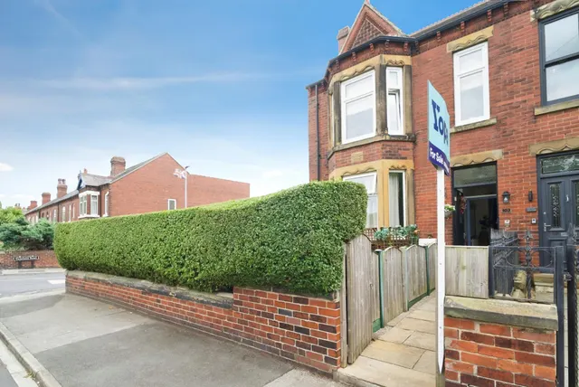 Church Lane, Normanton, WF6, photo 2