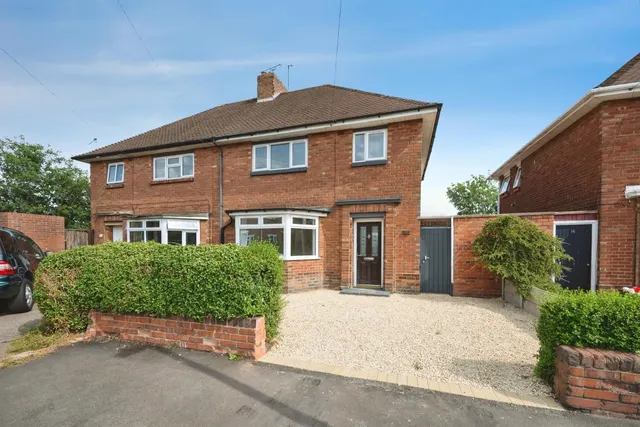 Kent Place, Dudley, photo 1