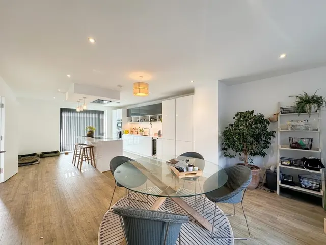 Knightly Avenue, Cambridge, CB2, photo 2