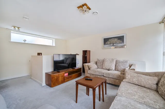 Brunswick Square, Southampton, SO14, photo 2
