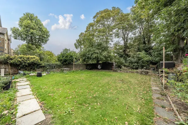 Photo 3 — Manor Park, SE13