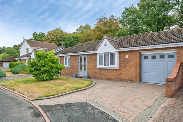 Perth Close, Fearnhead, Warrington, Cheshire, WA2, photo 1