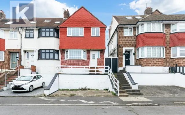 Lynmouth Avenue, Morden, SM4, photo 1