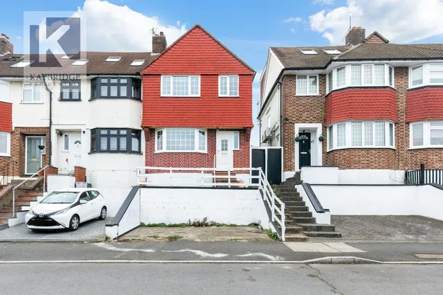 Lynmouth Avenue, Morden, SM4, photo 1