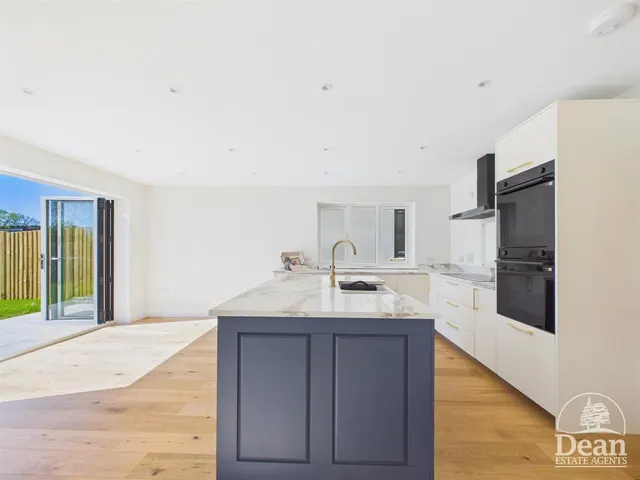 Netherend, Woolaston, GL15, photo 3