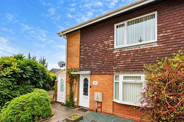 Hobart Road, Cannock, WS12, photo 2