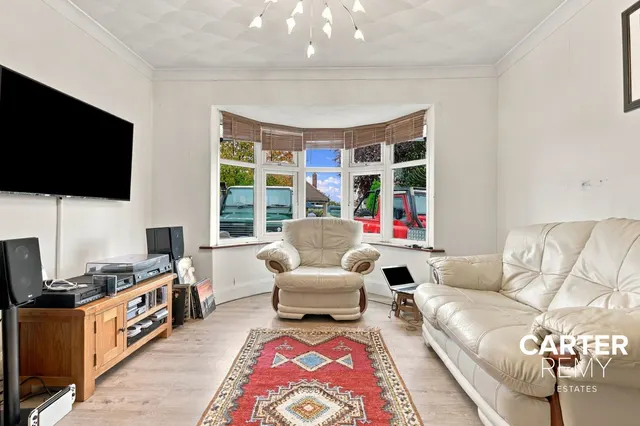 Philmead Road, Benfleet, SS7, photo 3