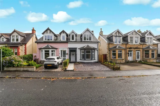 Brisbane Road, Largs, North Ayrshire, KA30, photo 1