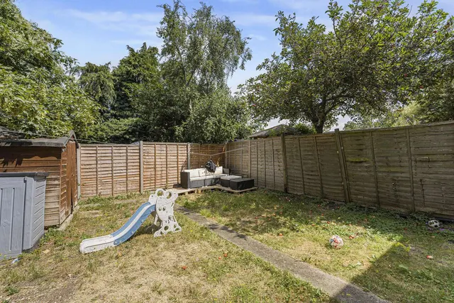 Shirley Close, Dartford, DA1, photo 2