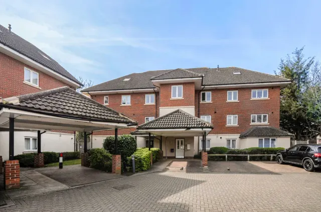 Eastnor Road, London, SE9, photo 1