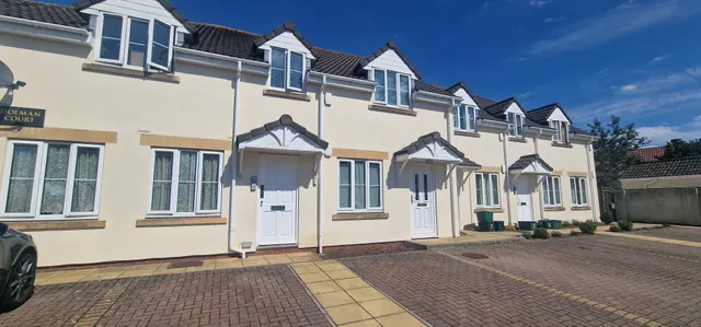 Egghill Lane, photo 1