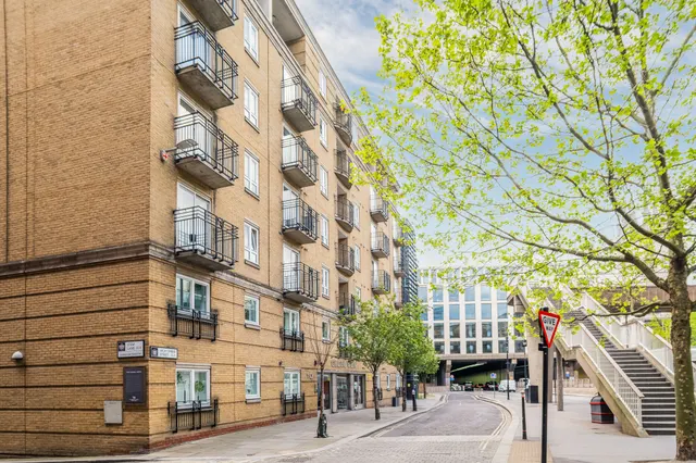 High Timber Street, London, EC4V, photo 1