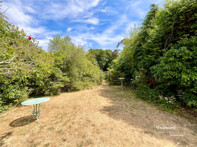 Photo 3 — Falcon Drive, Mudeford, Christchurch, Dorset, BH23