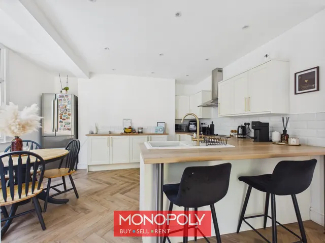 Glyn Cennin Ruthin Road, Denbigh, LL16, photo 3