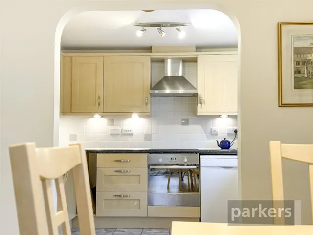 Wilkinson Place, Witney, OX28, photo 3