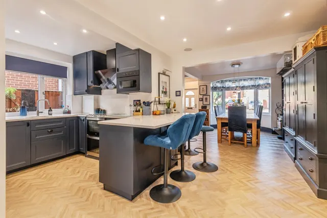 Draycott Avenue, Taunton, TA2, photo 2