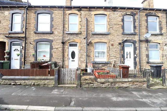 Great Northern Street, Morley, LS27, photo 1