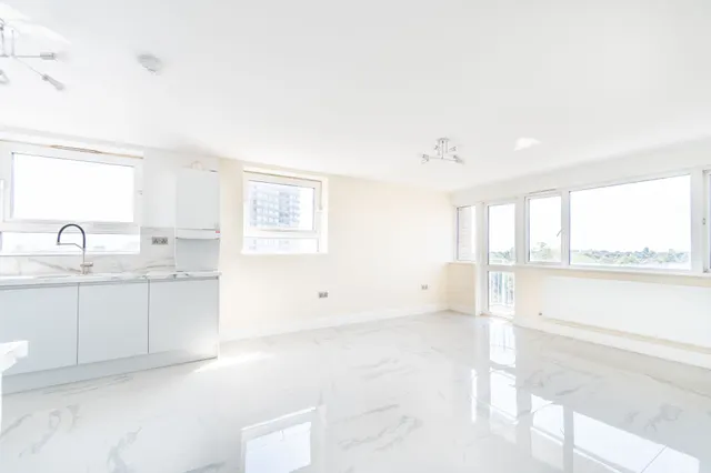 42 Summit Court, 43-53 Shoot Up Hill, London, photo 1