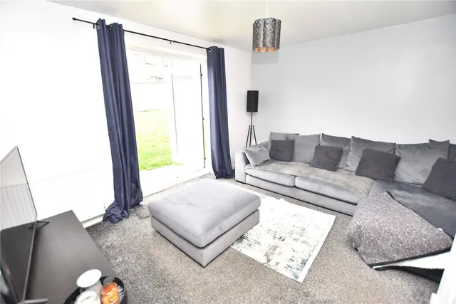 Dragon Close, Killingbeck, LS14, photo 2