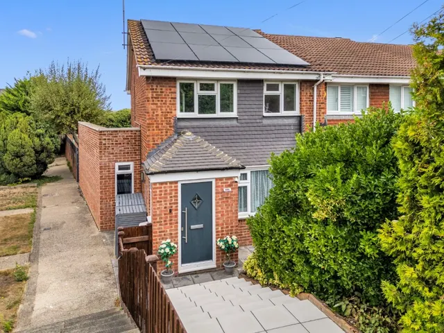Lower Higham Road, Gravesend, DA12, photo 1