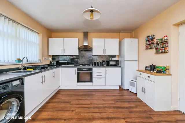 Ashdale Road, Ilkeston, DE7, photo 3