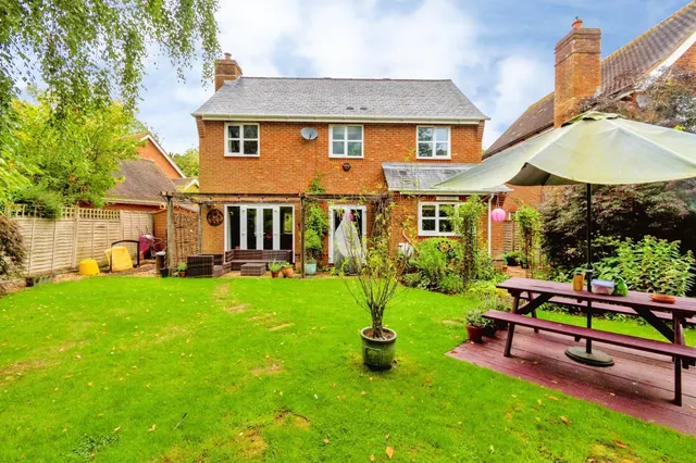 Riverside Green, Kings Somborne, SO20, photo 3