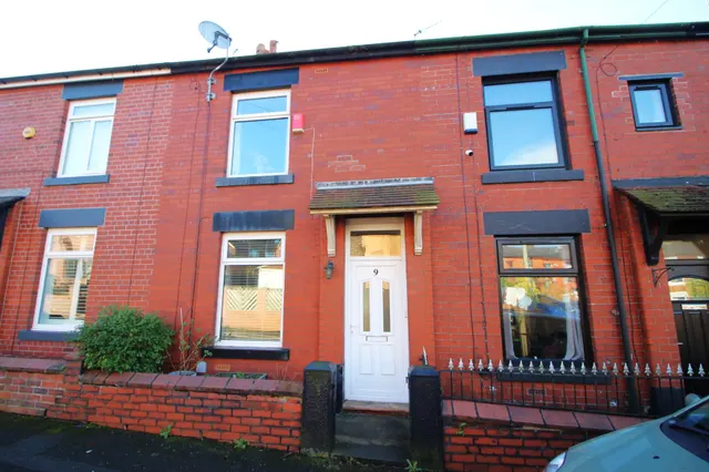 Gordon Street, Oldham, OL4, photo 1