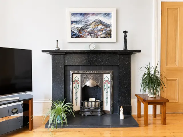 Photo 3 — 66 Main Street, Uddingston, Glasgow, G71 7LR