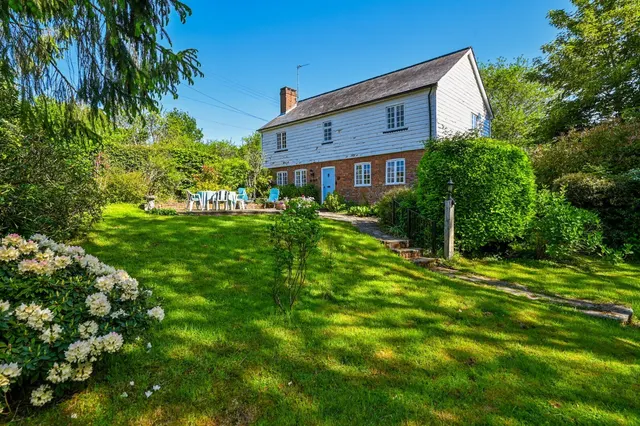 Freshfield Lane, Danehill, RH17, photo 1